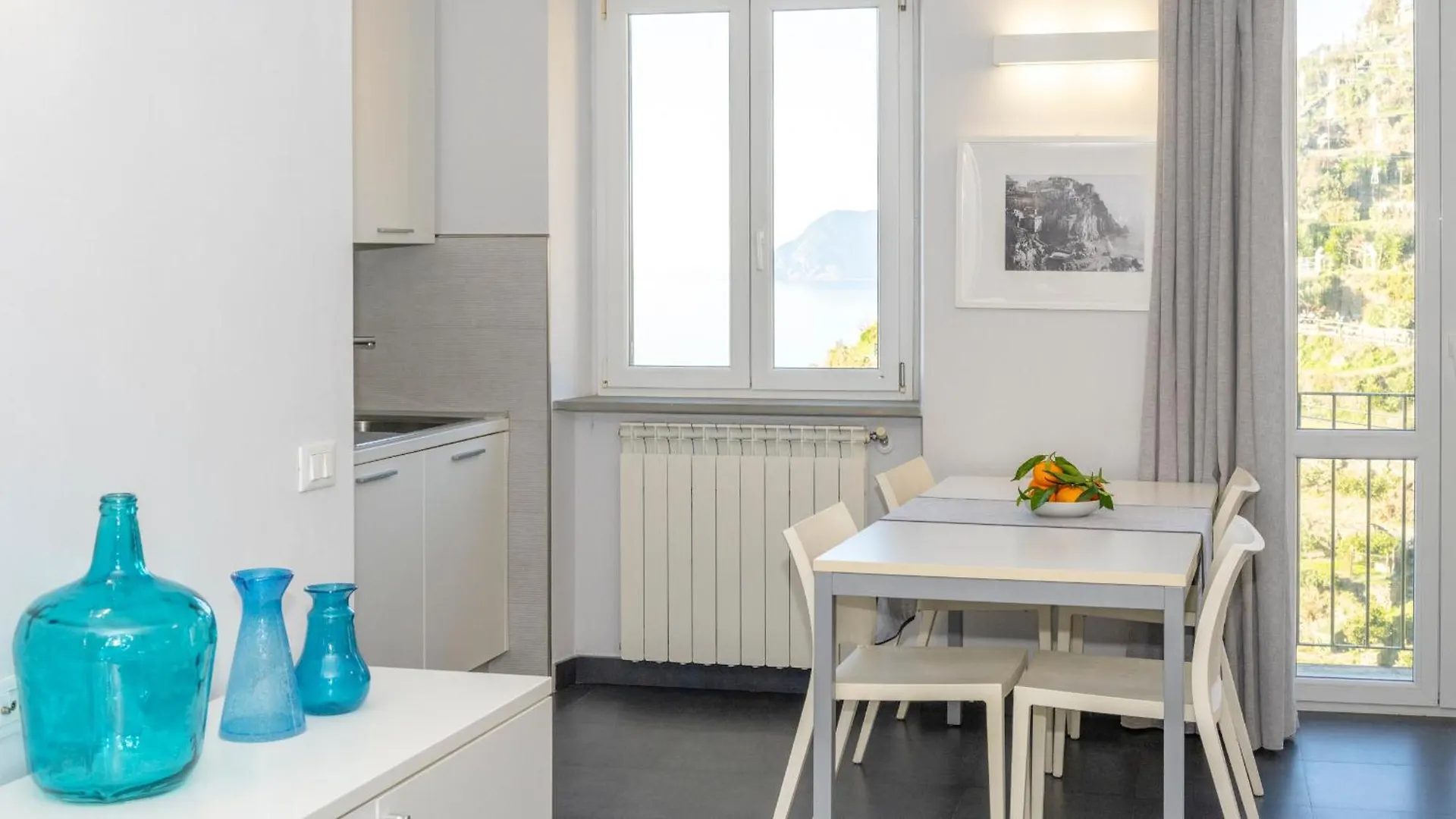 Luxury Seaview Apartments Manarola By Arbaspaa