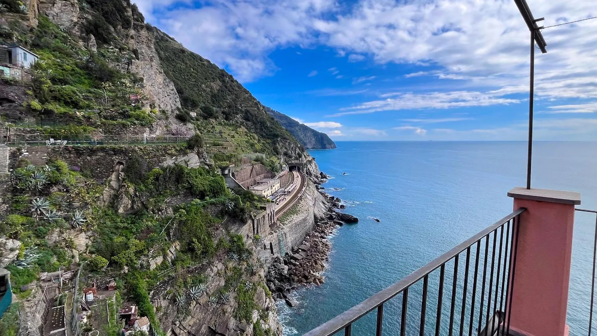 Luxury Seaview Apartments Manarola By Arbaspaa