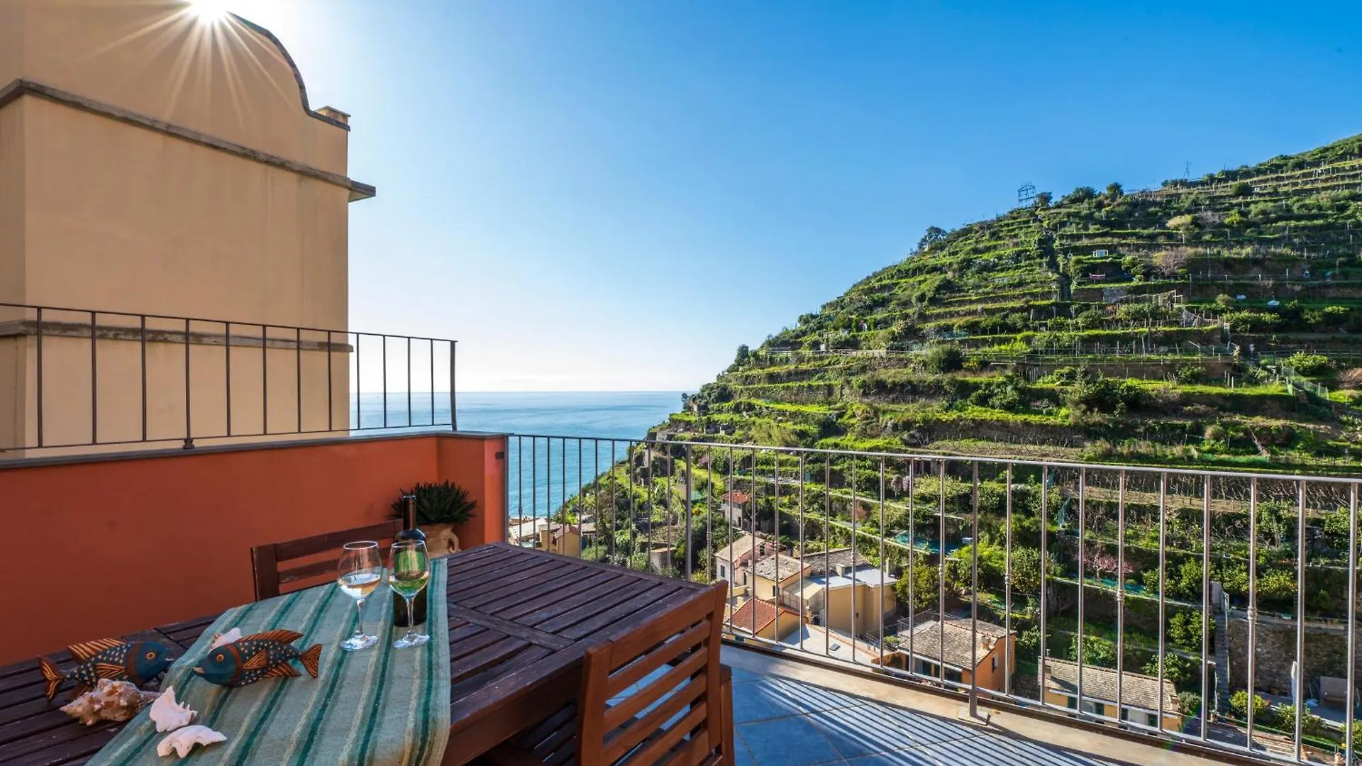 Luxury Seaview Apartments Manarola by Arbaspàa